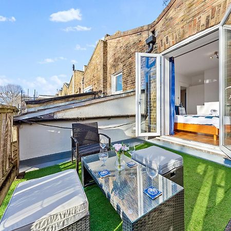 Balcony Blue Theme 1 Bedroom Central London Luxury Flat Near Hyde Park! Accommodates Up To 6! Double Sofa Bed And Next To Station! Exterior photo