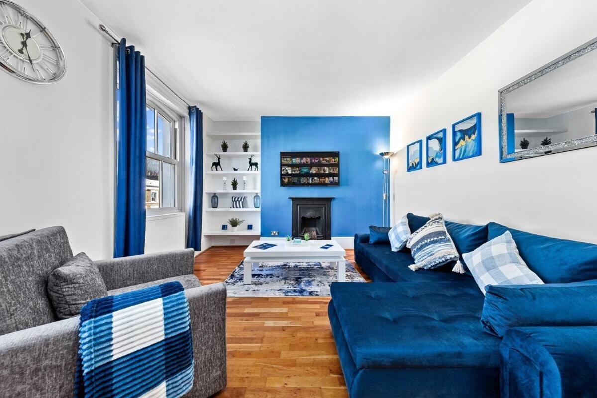 Balcony Blue Theme 1 Bedroom Central London Luxury Flat Near Hyde Park! Accommodates Up To 6! Double Sofa Bed And Next To Station! Exterior photo